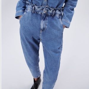Zara Paperbag Jeans (Brand New)